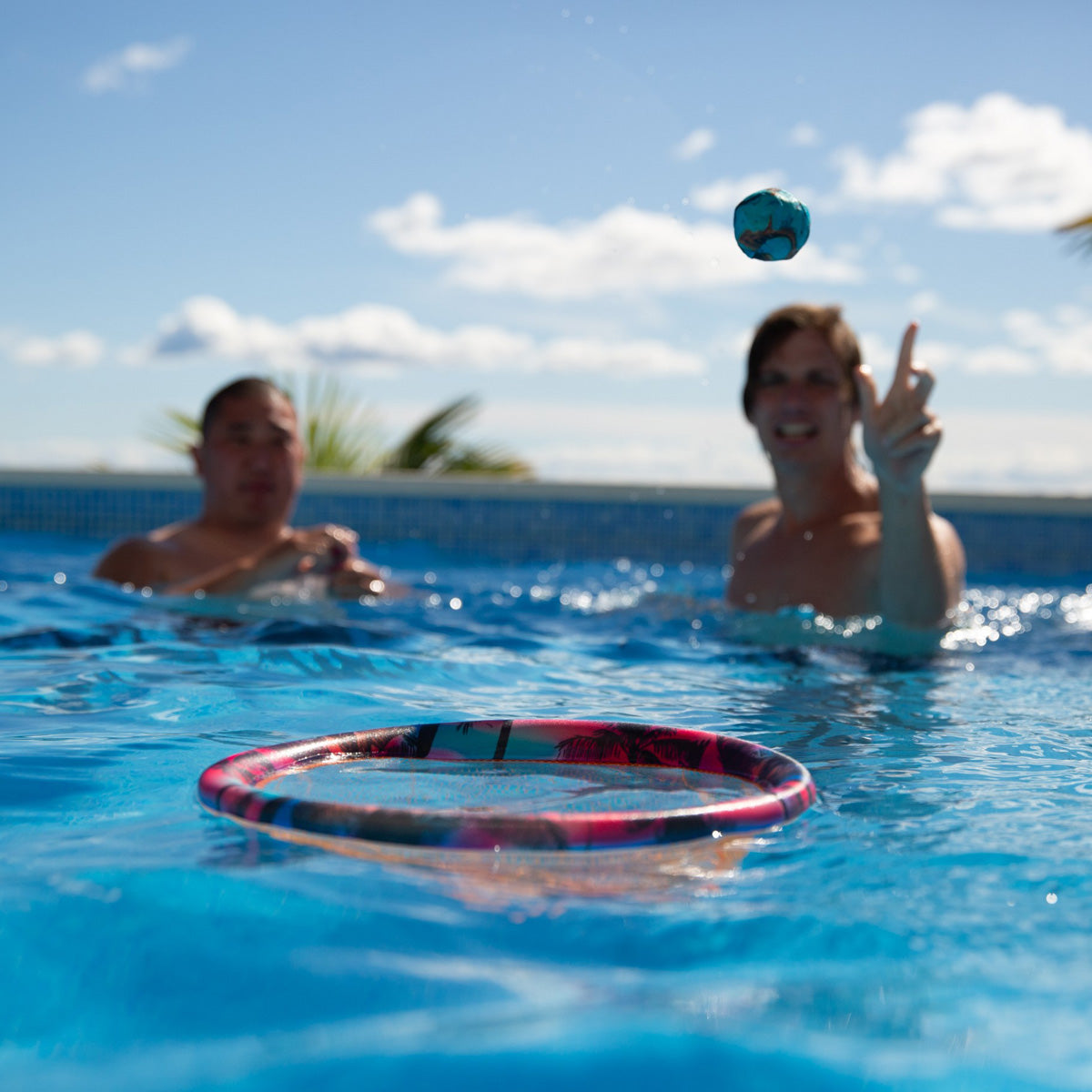 Juego de Buceo Dunk or Dive - Aro Flotante y 4 Pelotas