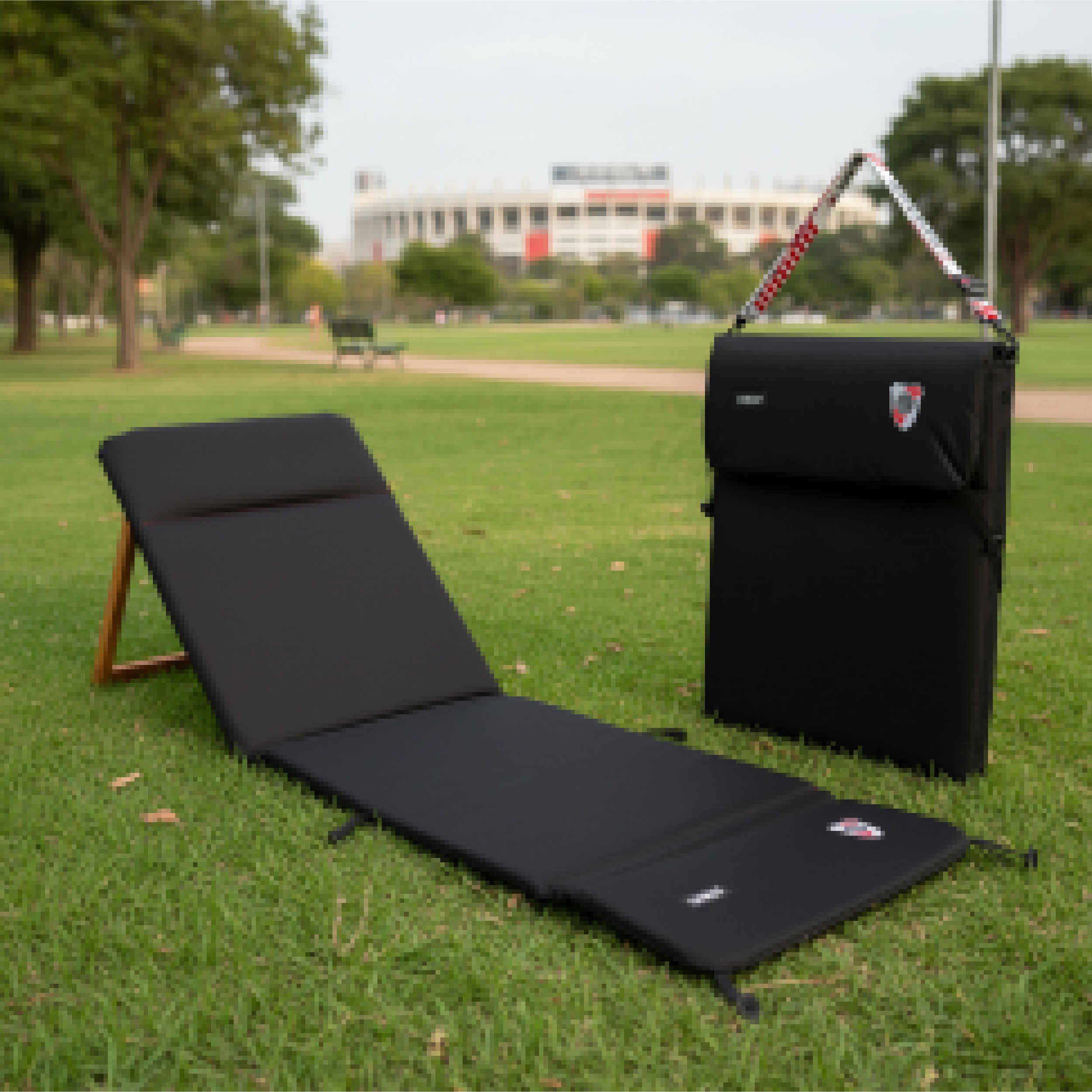 Reposera River Plate ESCUDO